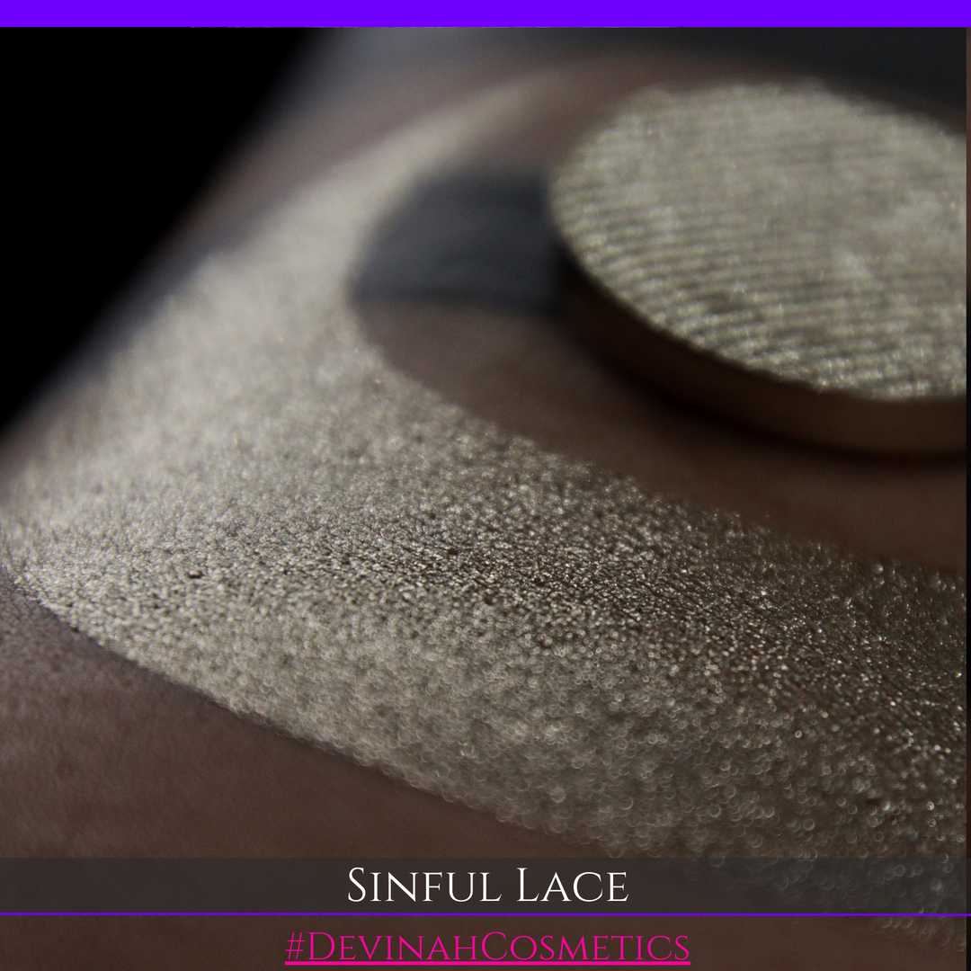 SINFUL LACE Pressed Pigment