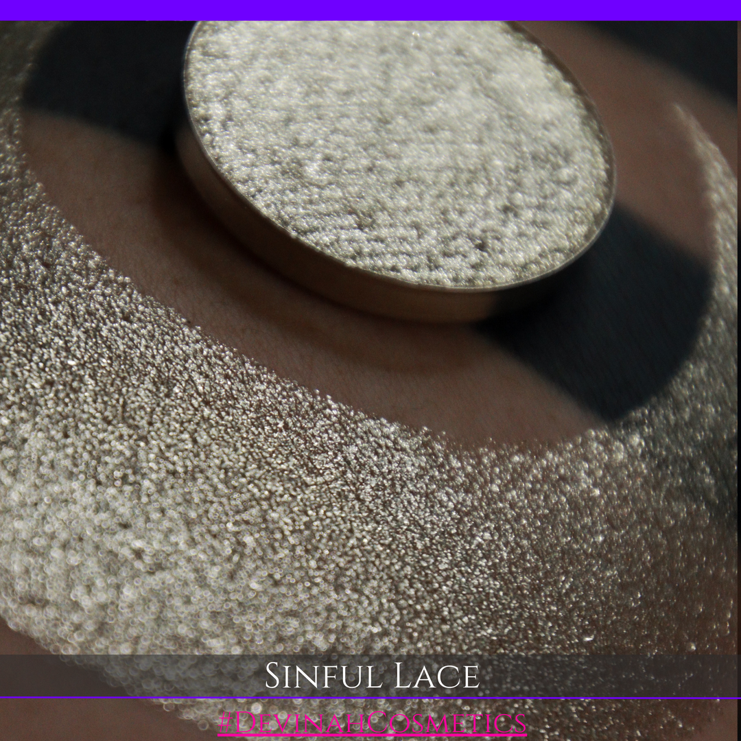 SINFUL LACE Pressed Pigment