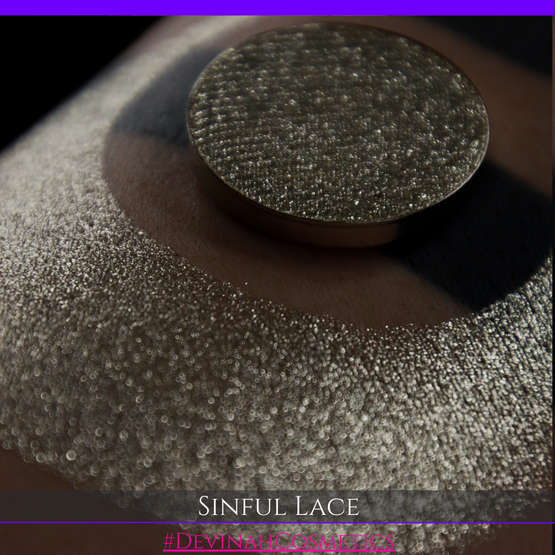 SINFUL LACE Pressed Pigment