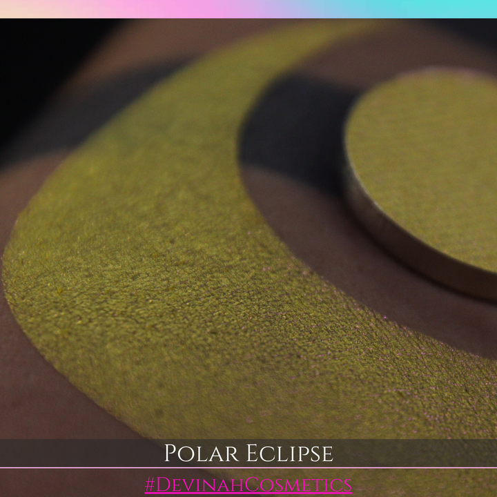 POLAR ECLIPSE Pressed Pigment