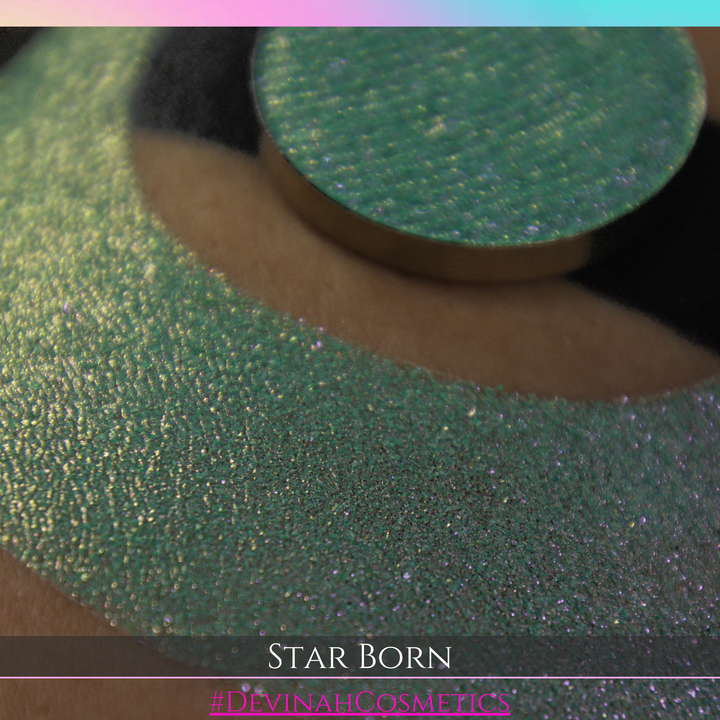 STAR BORN Pressed Pigment