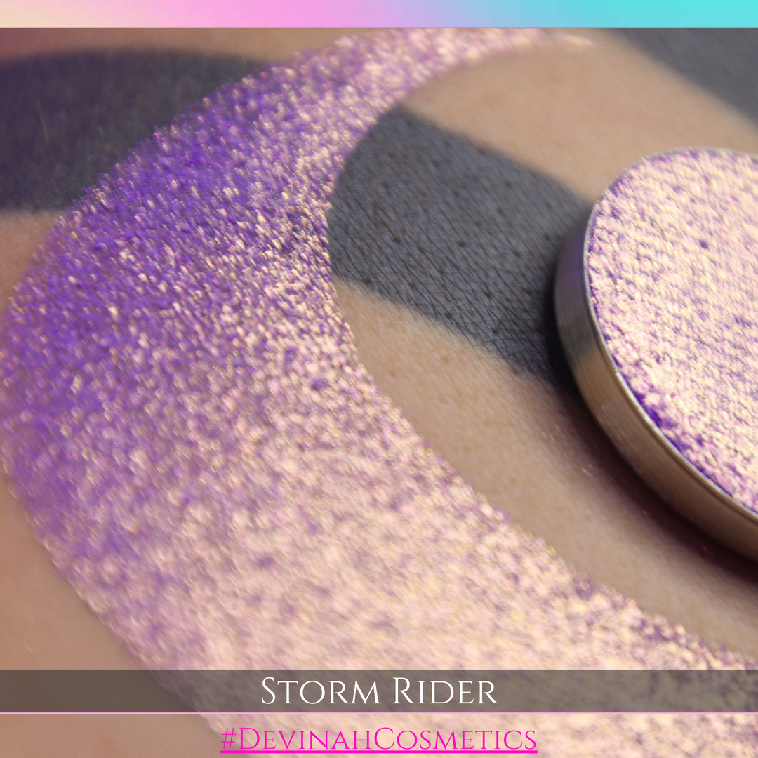 STORM RIDER Pressed Pigment