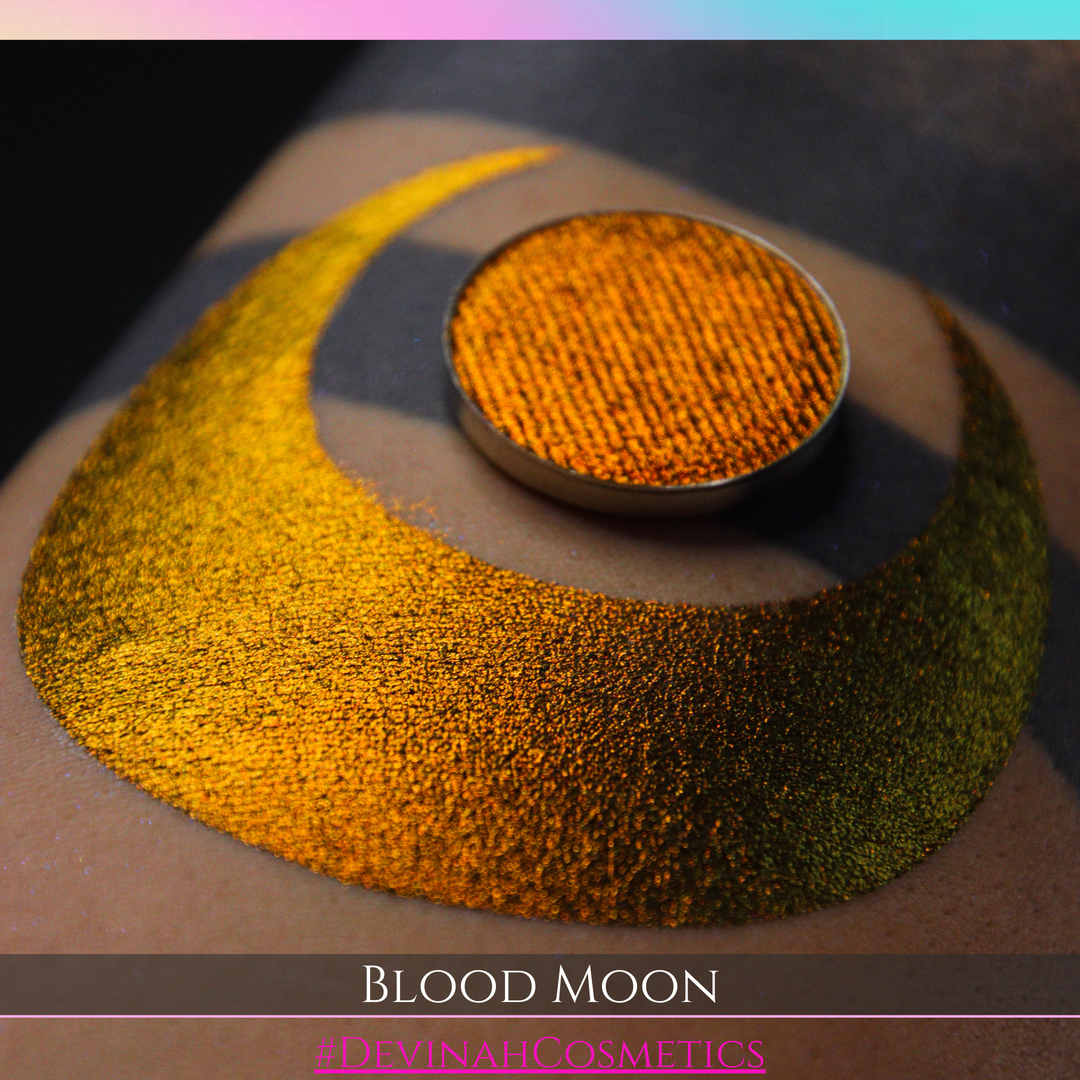 BLOOD MOON Pressed Pigment