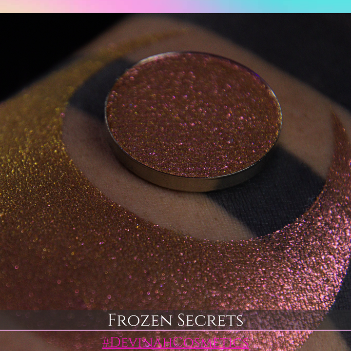 FROZEN SECRETS Pressed Pigment