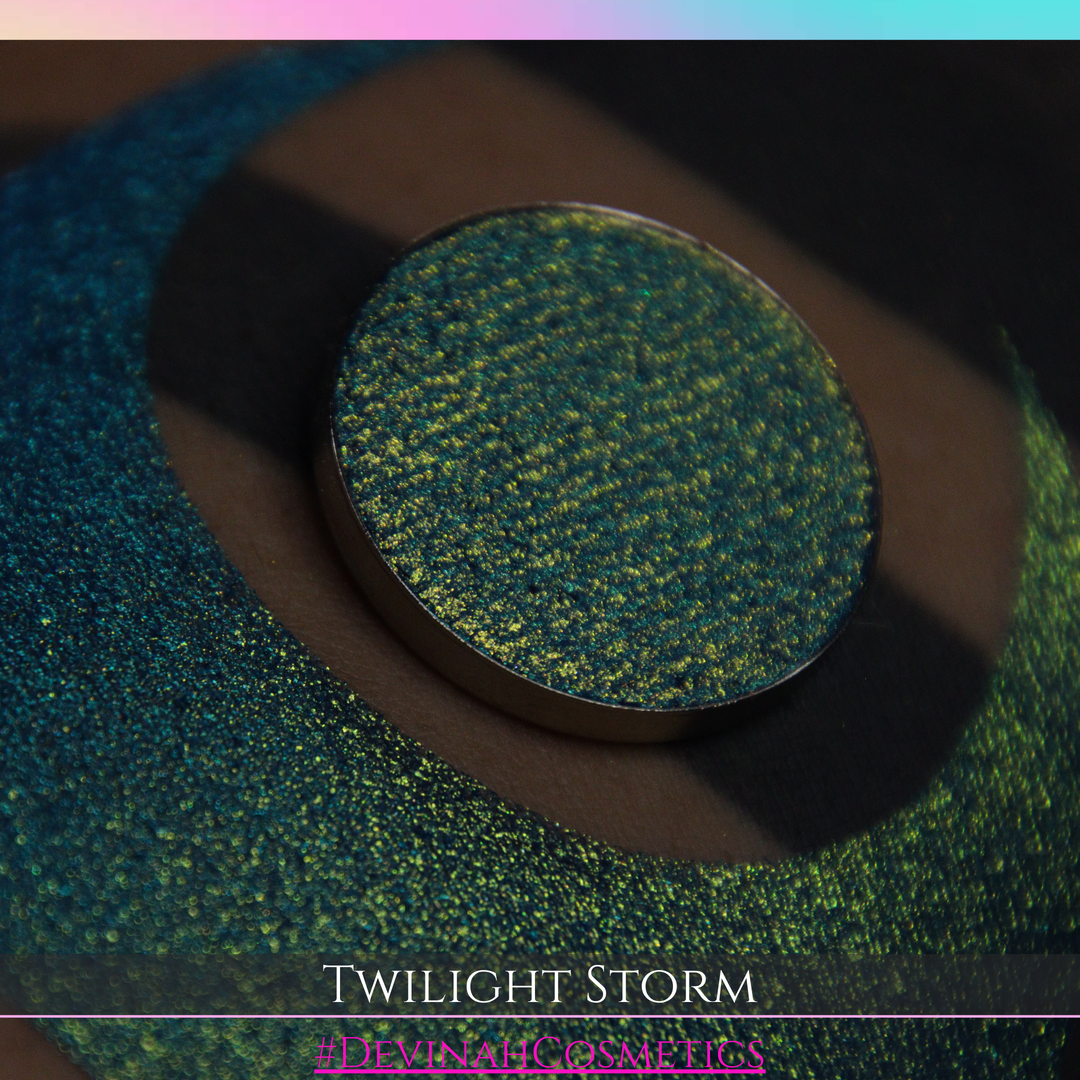 TWILIGHT STORM Pressed Pigment