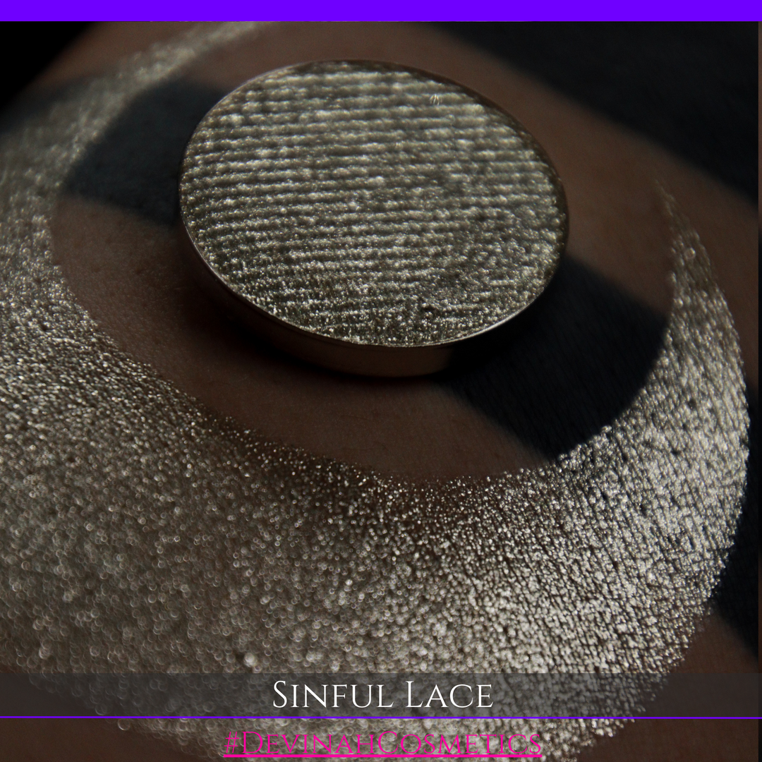 SINFUL LACE Pressed Pigment