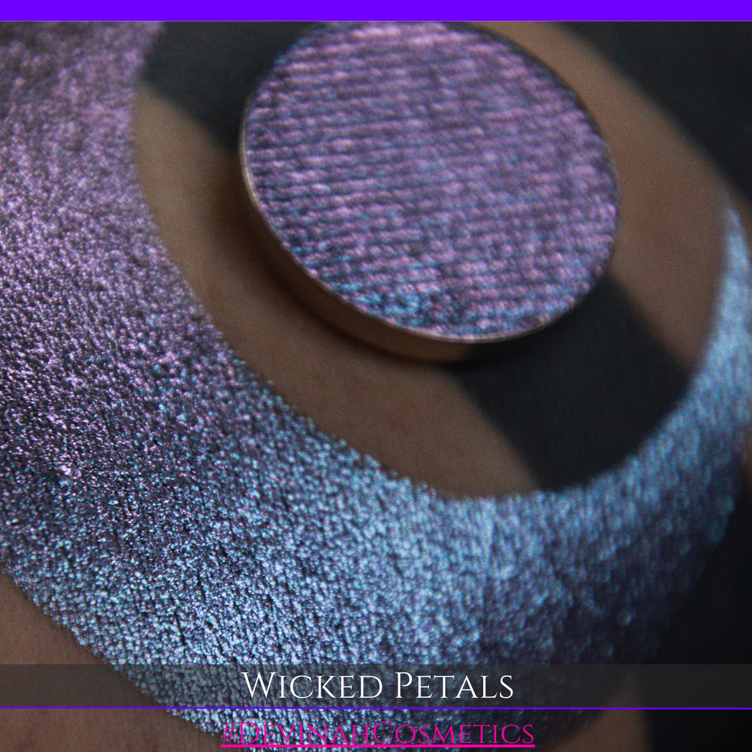 WICKED PETALS Pressed Pigment