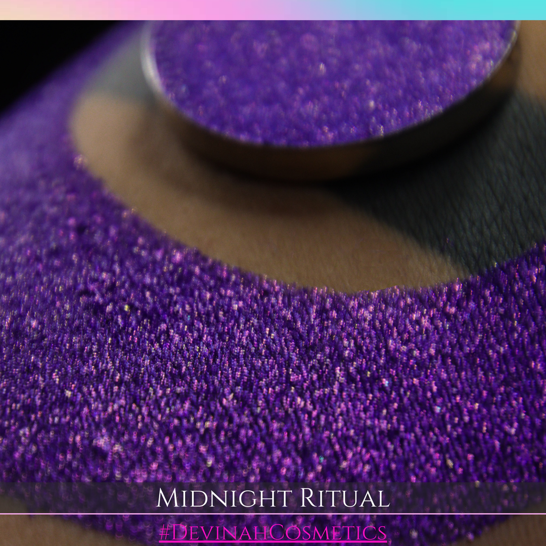 MIDNIGHT RITUAL Pressed Pigment