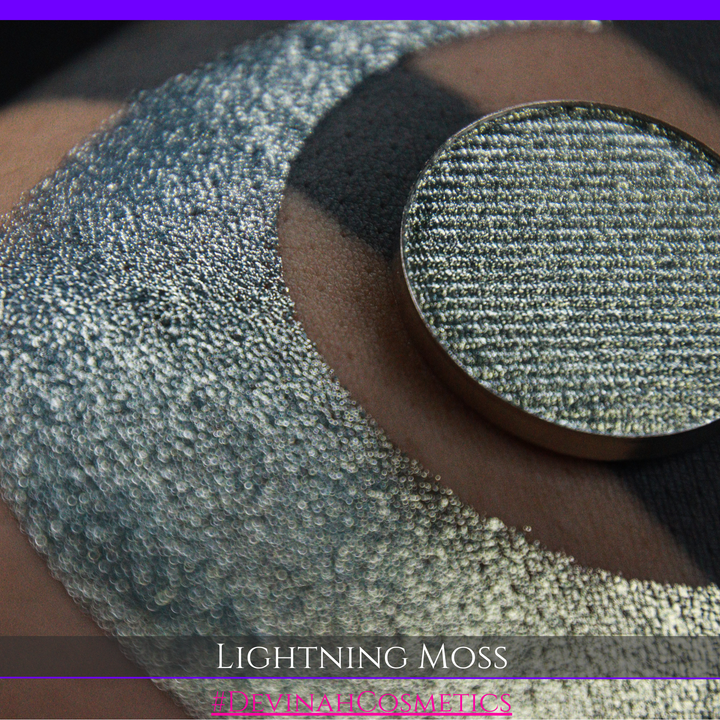 LIGHTNING MOSS Pressed Pigment